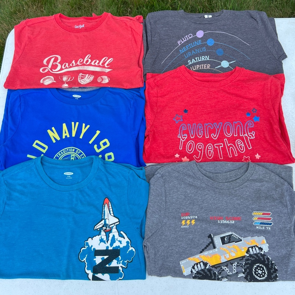 EUC Short Sleeved Shirts Size 8 Bundle